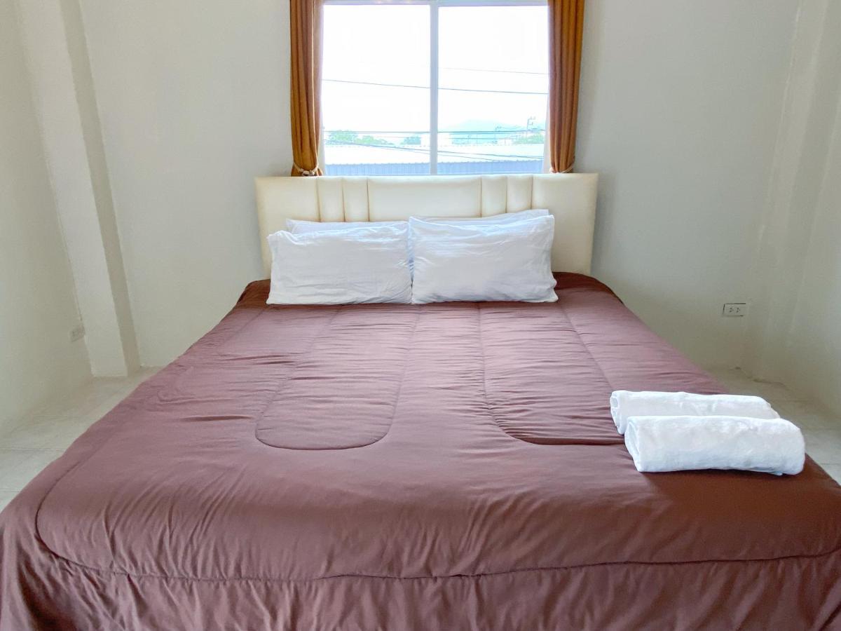 Uh Hostel Bangsaen Εξωτερικό φωτογραφία